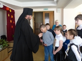 Епископ Савватий на епархиальной детско-юношеской Кирилло-Мефодиевской конференции в Таре