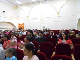 1 июня в филиале ОмГПУ г. Тара был организован концерт для жителей Украины